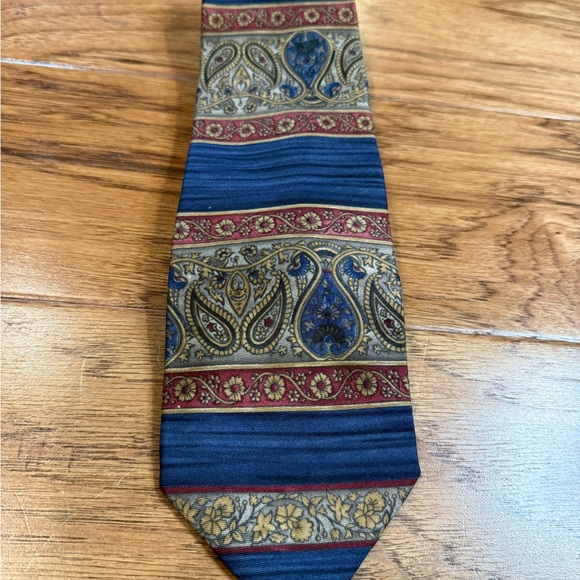 Barrington and Ruffini Patterned Ties Set - Picture 2 of 10